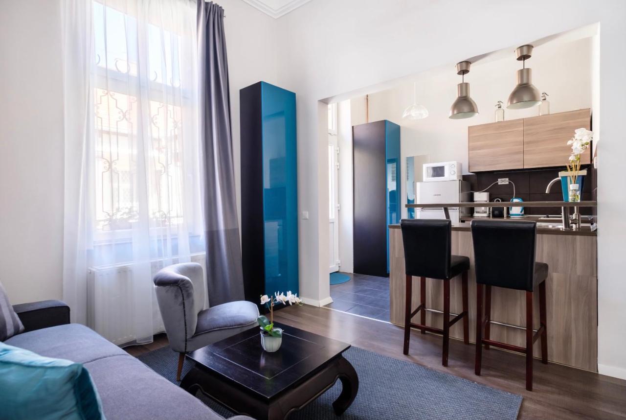 Andrassy Garden Apartment In Center Budapest Exterior photo